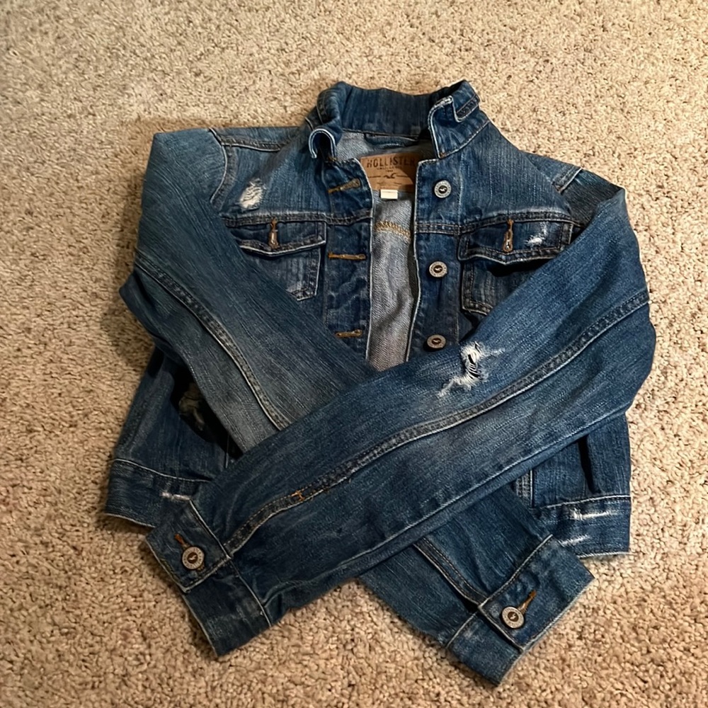 Hollister cropped Jean jacket